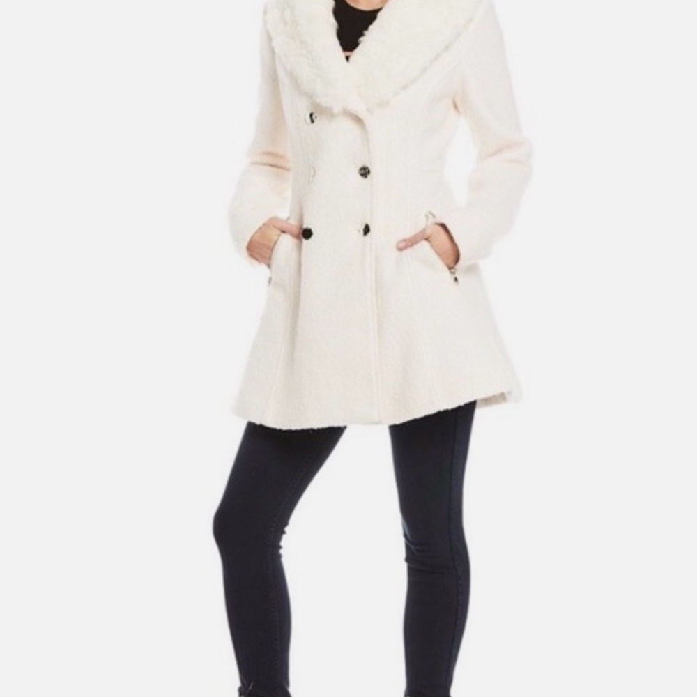 ❄️❄️❄️❄️Elegant GUESS White/ Cream Double-Breasted Women's Coat❄️❄️❄️❄️
